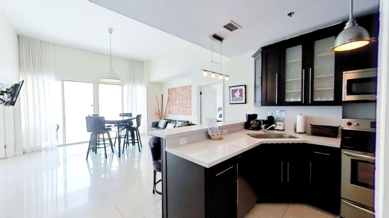 Castle Ph3 Villa Miami Beach Exterior photo