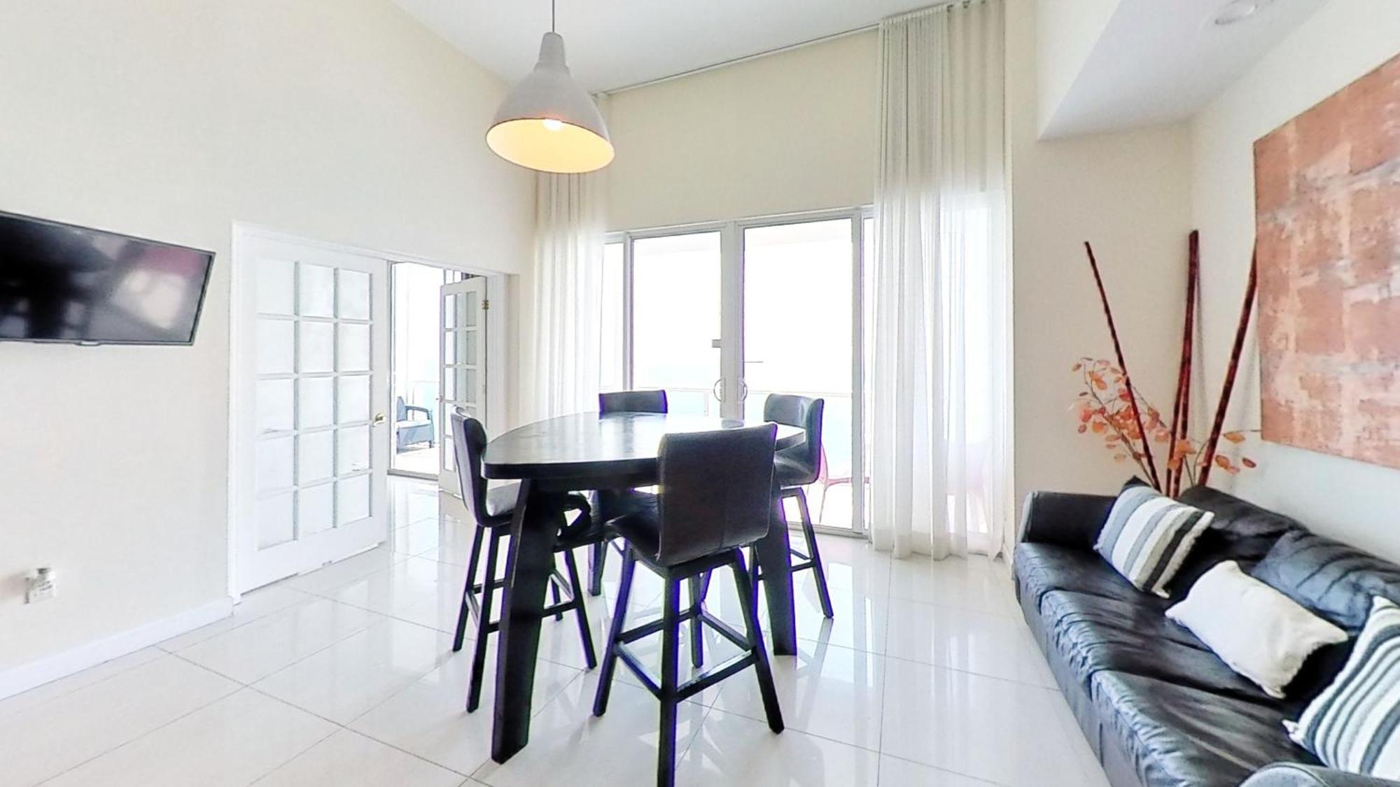 Castle Ph3 Villa Miami Beach Room photo
